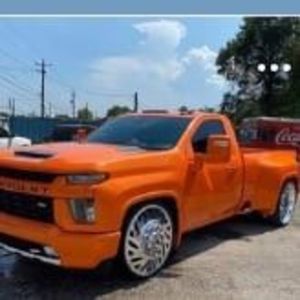 Meet your Posher, Donku